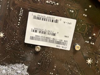 MSI Z77A-G43 Placa Base