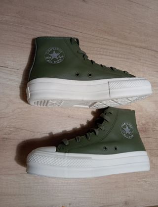Converse plataforma verde militar
