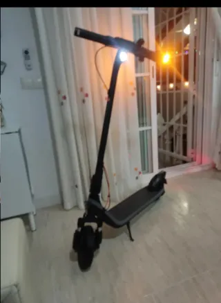 Patinete Eléctrico Segway Ninebot E2 II Plus