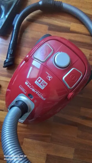 Aspiradora Rowenta Roja
