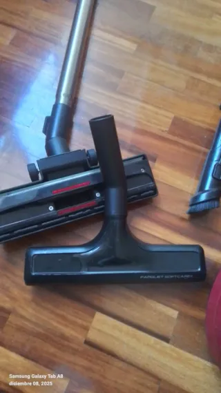 Aspiradora Rowenta Roja