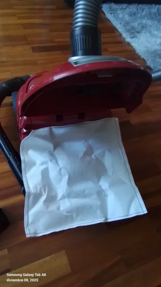 Aspiradora Rowenta Roja