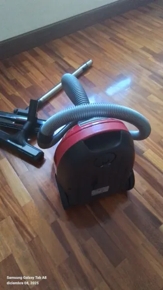 Aspiradora Rowenta Roja