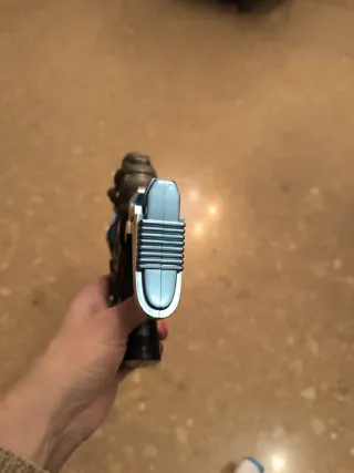 Pistola de Juguete Azul y Plateada