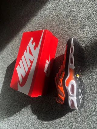 Zapatillas Nike Air Max Tavas Naranja Talla 43