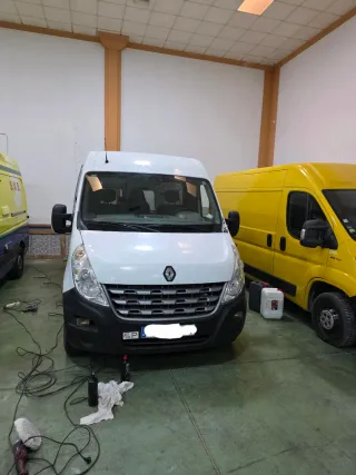 Renault Master Camper