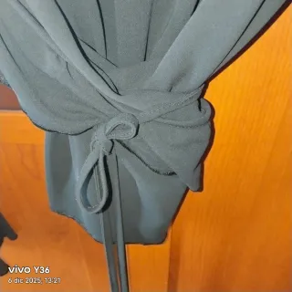 Blusa negra manga larga mujer