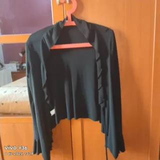 Blusa negra manga larga mujer