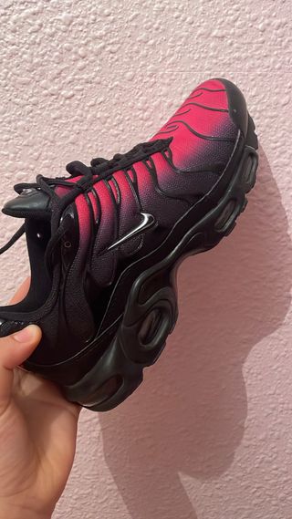 Zapatillas Nike TN Air Max Negras y Rosas