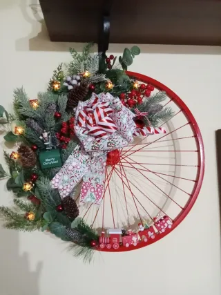 Ruota decorativa natalizia