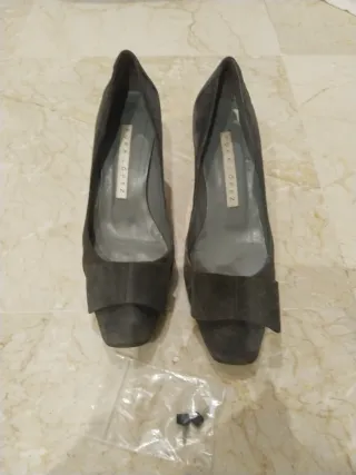 SÚPER REBAJADOS .Zapatos de salón Pura Lopez