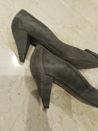 SÚPER REBAJADOS .Zapatos de salón Pura Lopez