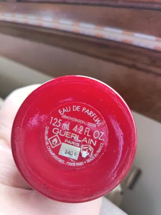 Guerlain Santal Royal Perfume Negro Dorado y dos m