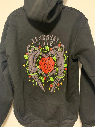 Sudadera con capucha negra