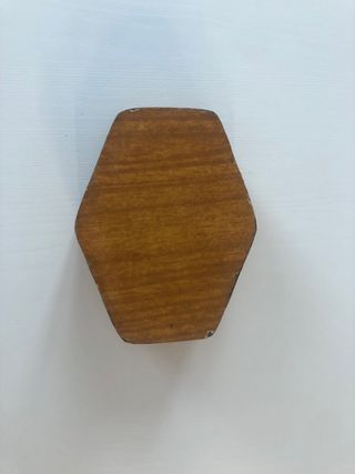 Caja joyero de madera