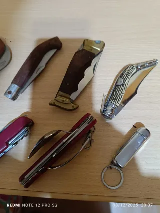 Lote de navajas multiusos