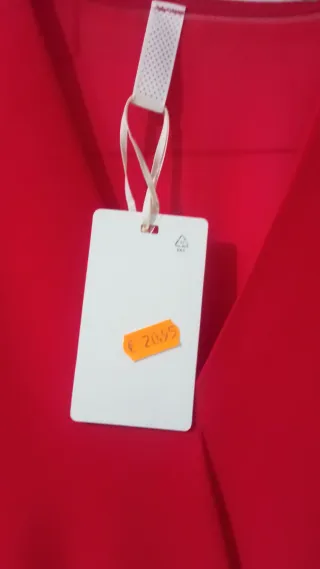 Body mujer rojo brillante