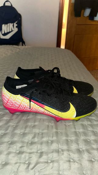 Scarpe da calcio Nike Mercurial Flyknit