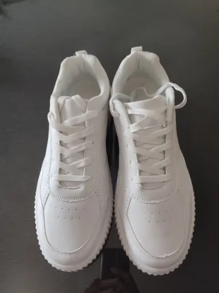 Zapatillas Blancas