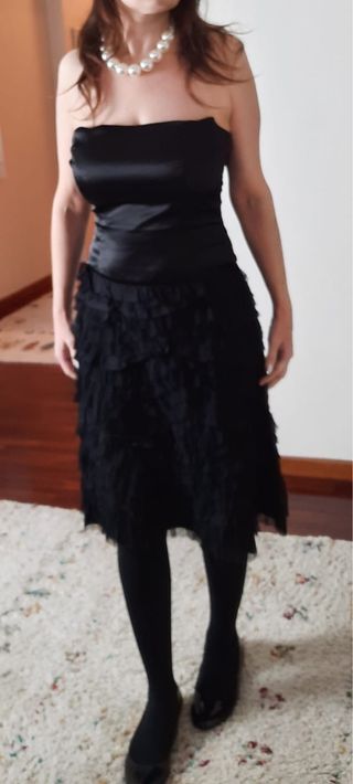 Vestido negro palabra de honor