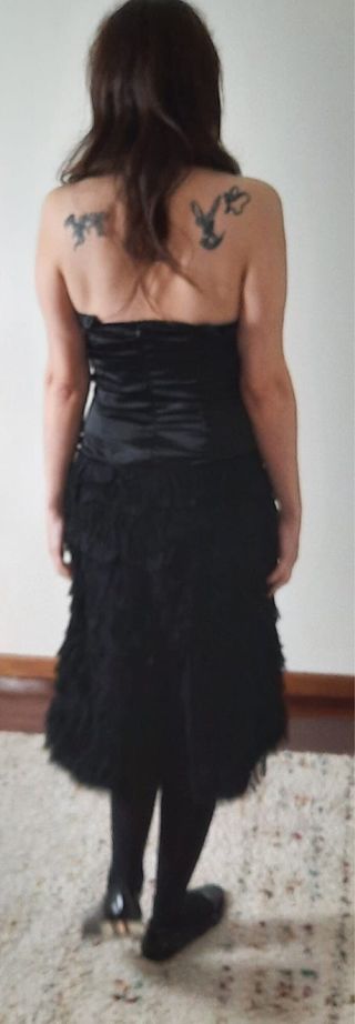 Vestido negro palabra de honor