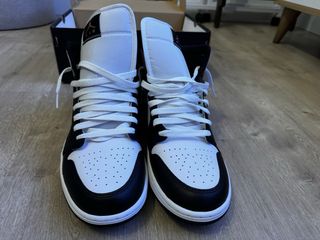 Nike Air Jordan 1 MID Talla 45