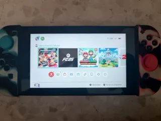 Nintendo Switch Azul/Rojo + Funda