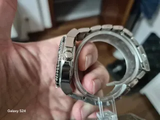 Reloj Casio Quartz 200M