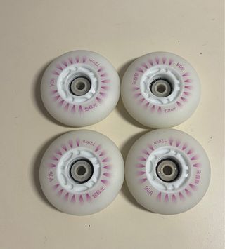 4 Ruedas Patinete 72mm 90A con luces