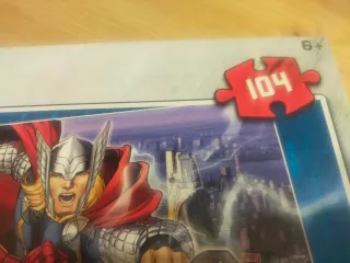 Puzzles Marvel Vengadores y Spiderman