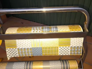 Soporte para 3 bobinas de papel y pegatinas regalo