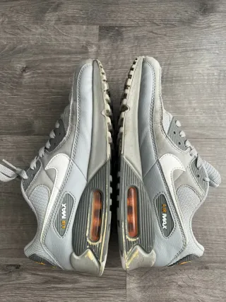 Nike Air Max Tenis Grises y Blancos