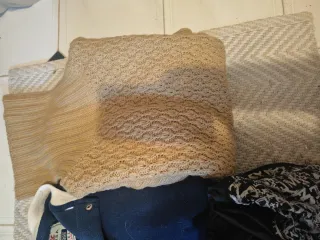 Lote Ropa Talla L (Negro y Gris)