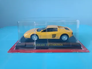 Modellino Ferrari Testarossa Giallo Scala 1:43