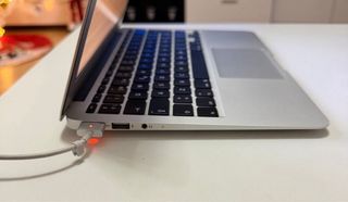 MacBook Air 11” Plata