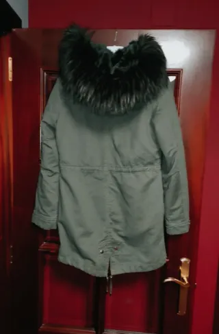 Parka verde forrada borreguito