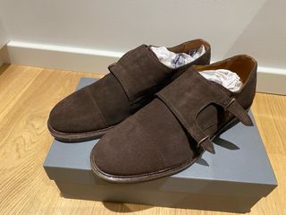 Zapato vestir doble hebilla ante marrón