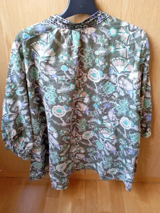 Blusa verde estampada COUCHEL talla L+