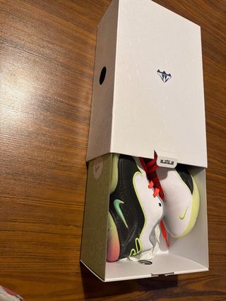 Zapatillas de Baloncesto Blancas