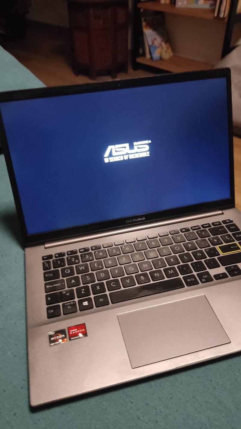 ASUS VivoBook S14 Portátil 14 pulgadas