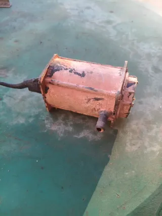 Bomba para máquina de cortar cerámica