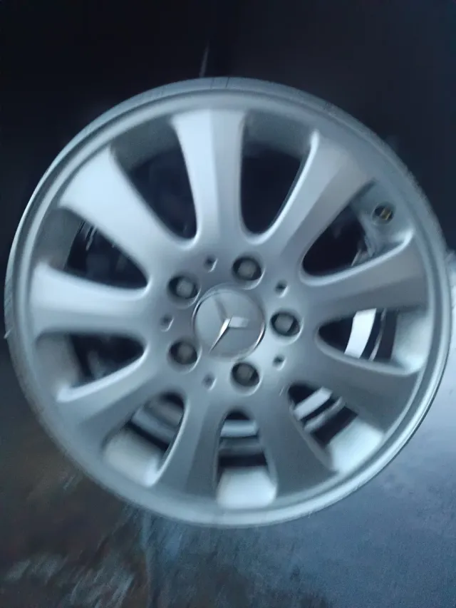 Juego Llantas Mercedes Clase A '06