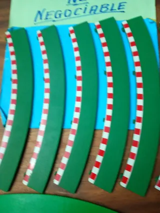 Scalextric lote 13 bordes curva normal R2