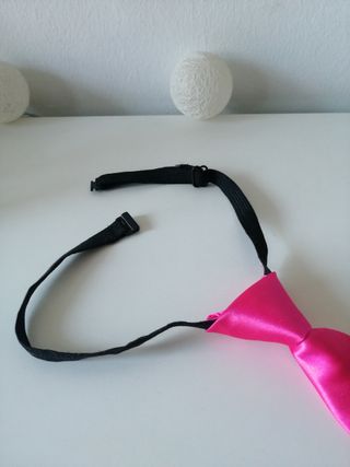 Corbata unisex fucsia