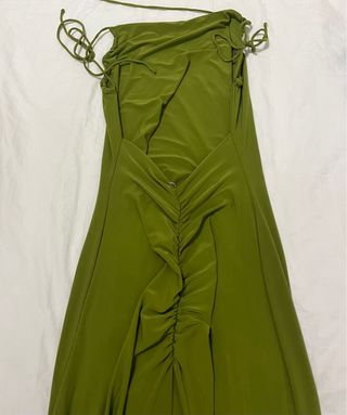 Vestido verde con tirantes