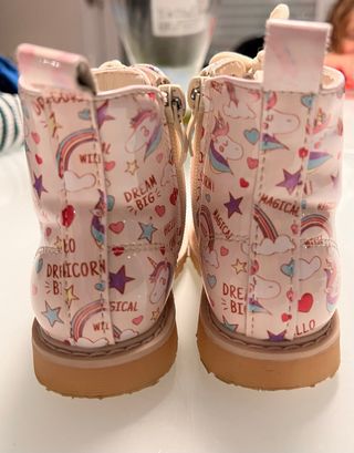 Botas unicornio niña talla 22