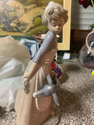 Figura cerámica niña con burro