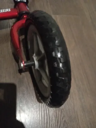 Bicicleta sin pedales Roja Chico