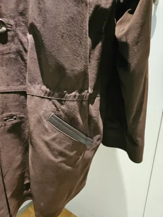 Abrigo de piel porcino marrón