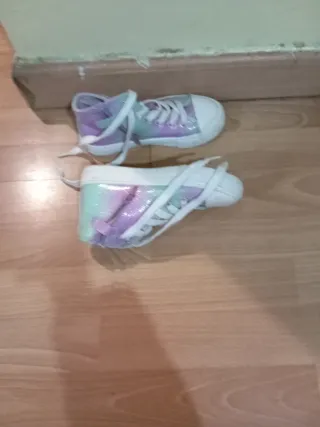 Zapatillas altas brillantes degradadas